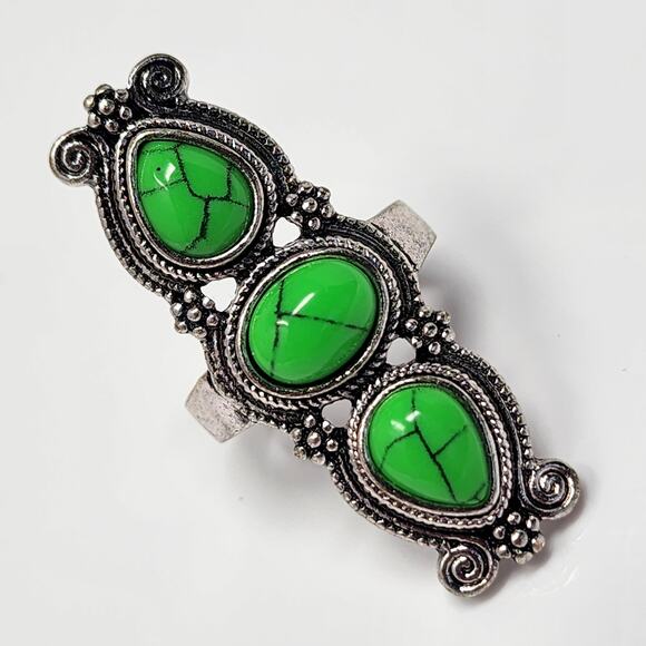 Triple Green Howlite Filigree Size 7 Ring - Picture 4 of 4